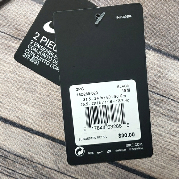 Nike Baby Girls Graphic Print T-Shirt - Picture 9 of 9